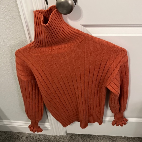 Love In Burnt Orange Mock Neck Pullover Sweater Womens Size Small - Picture 1 of 6